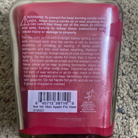 For Every Body Apple Pie Scented 18 oz Jar Candle Never Used - Picture 3 of 3